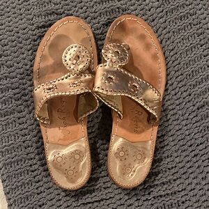 Jack Rogers Metallic Sandals (Gold,  6.5)